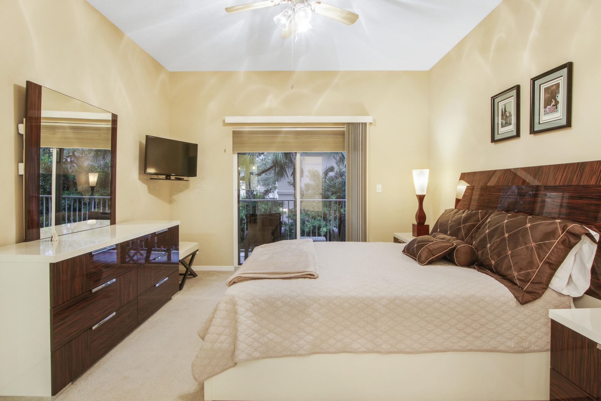 108 Lighthouse Circle, Unit B, Tequesta, FL 33469 Photo