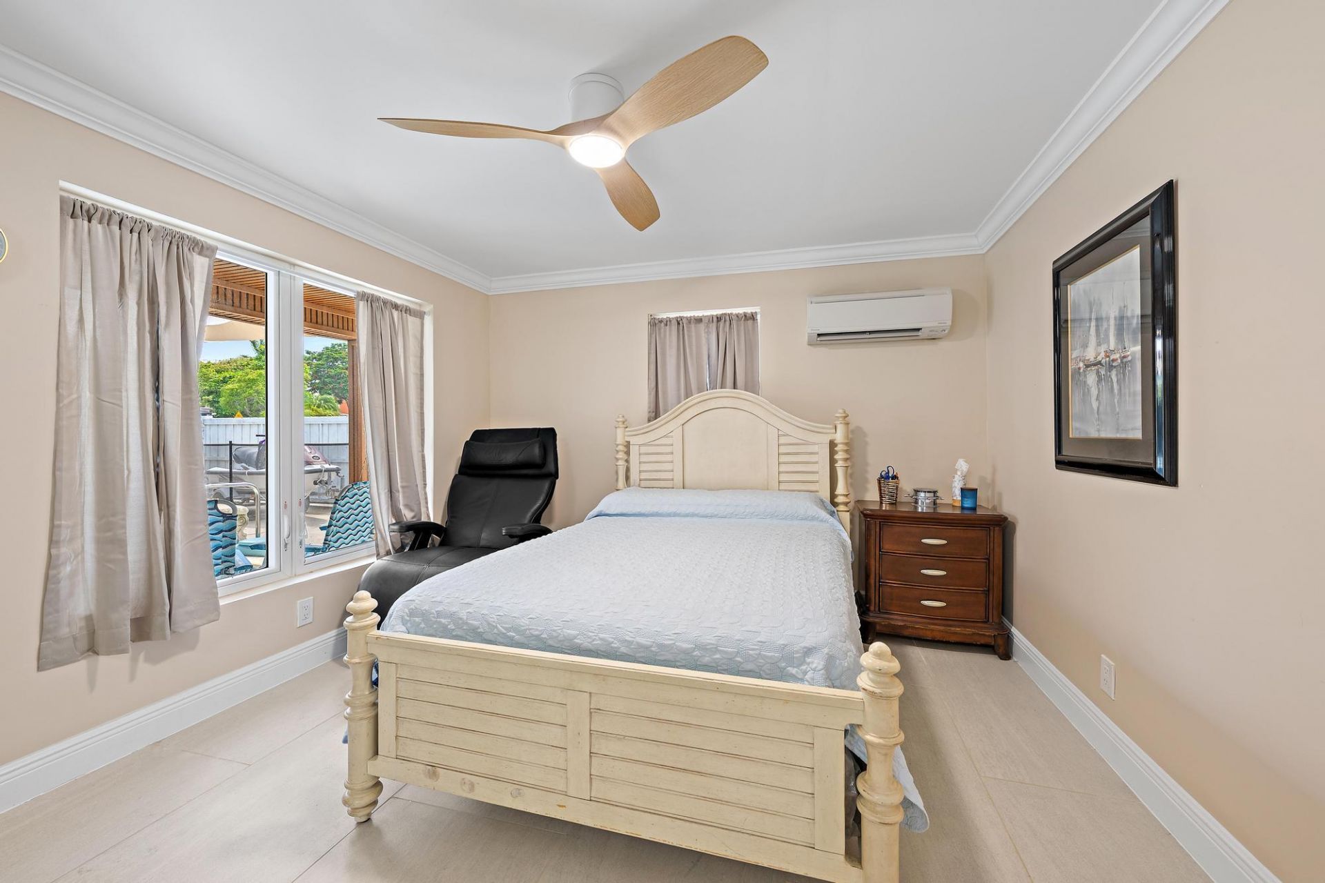 447 27th Street, West Palm Beach, FL 33407 Photo