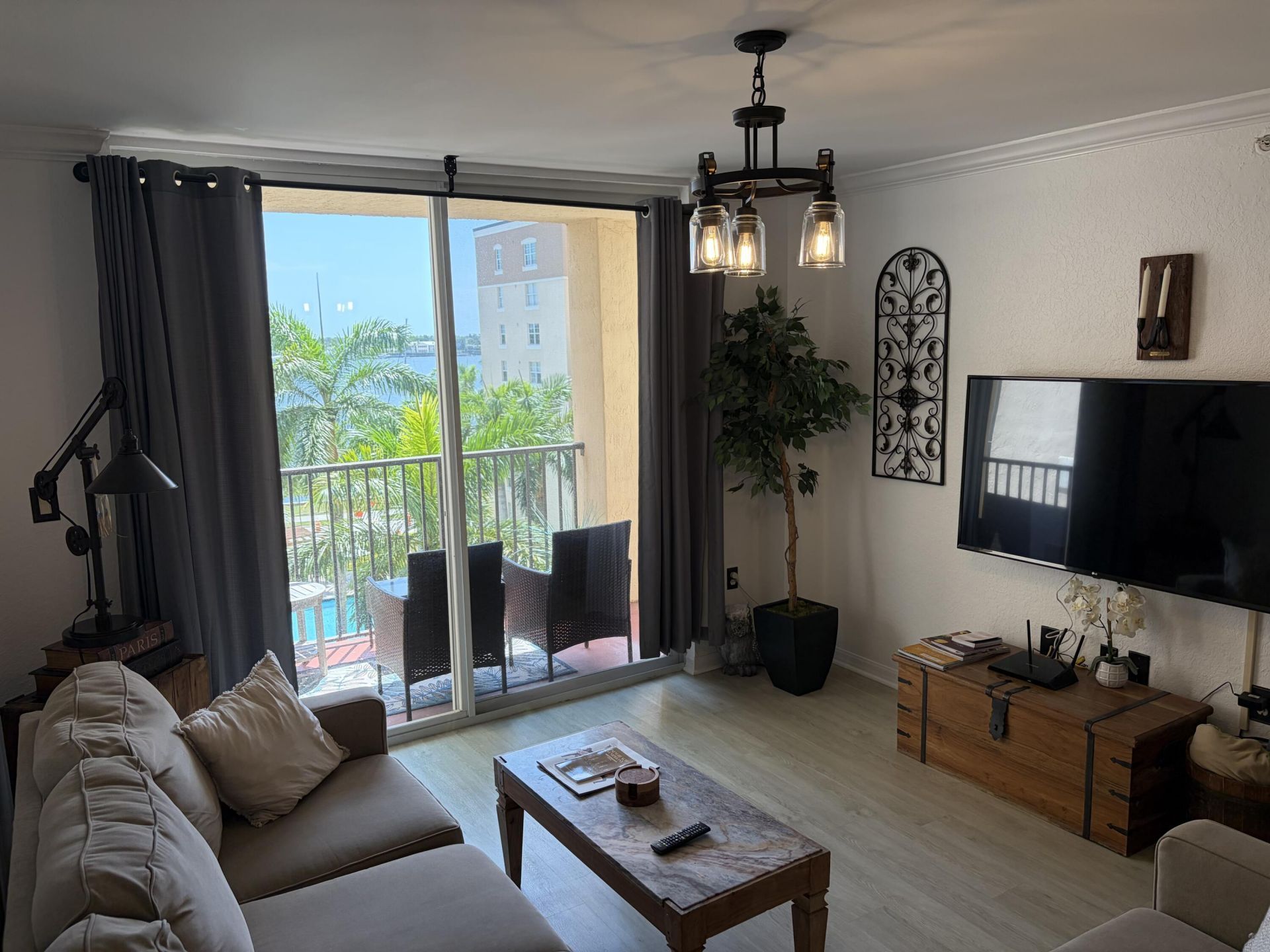 1801 N Flagler Drive, Unit 721, West Palm Beach, FL 33407 Photo