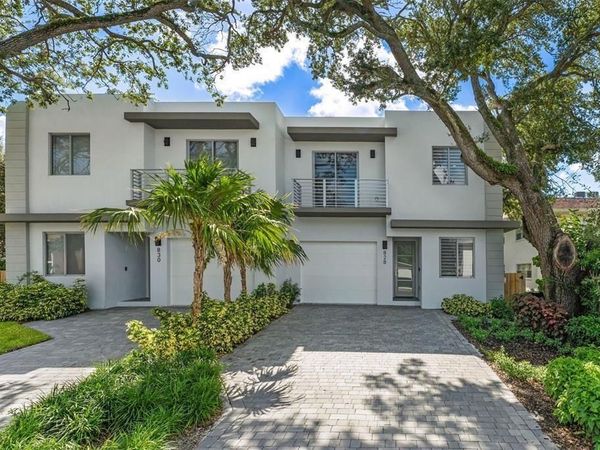 828 SW 30TH Street, Fort Lauderdale, FL 33315