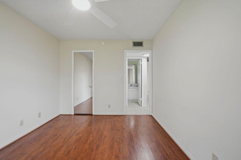 132 Cambridge F, Unit 132, West Palm Beach, FL 33417 Photo