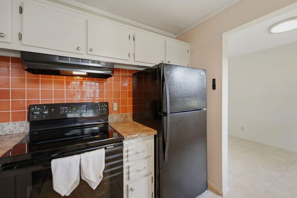 132 Cambridge F, Unit 132, West Palm Beach, FL 33417 Photo
