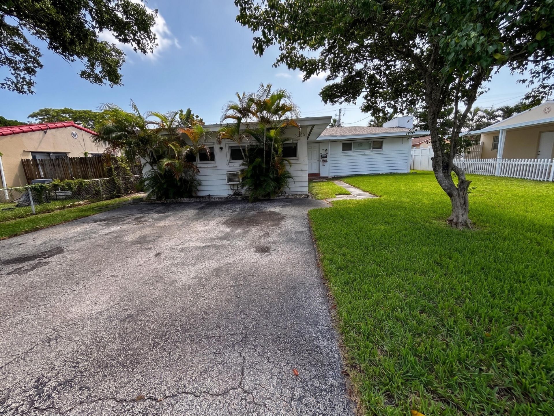 1711 N 17th Court, Unit B, Hollywood, FL 33020 Photo