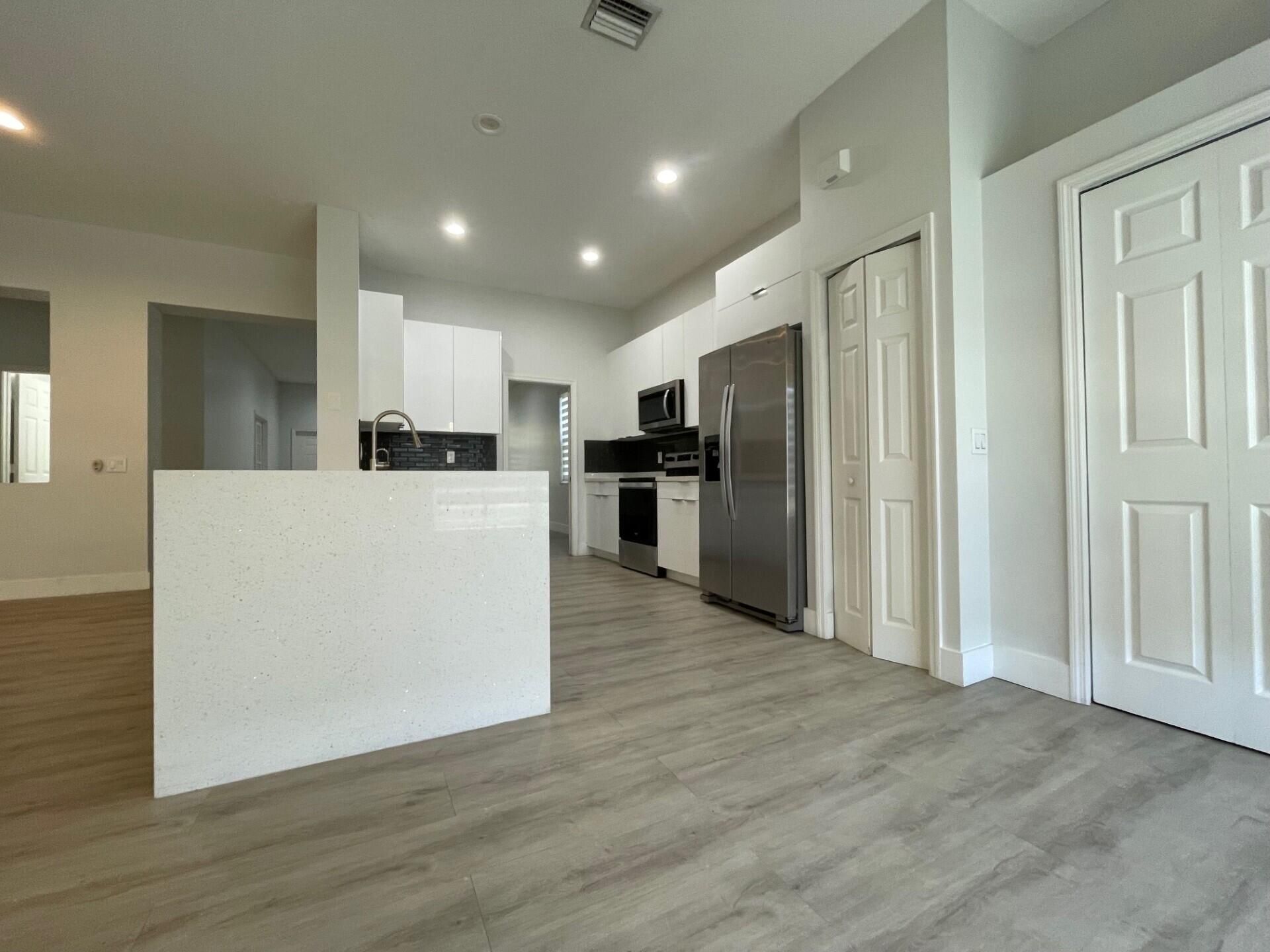 4293 Laurel Ridge Circle, Unit 4293, Weston, FL 33331 Photo