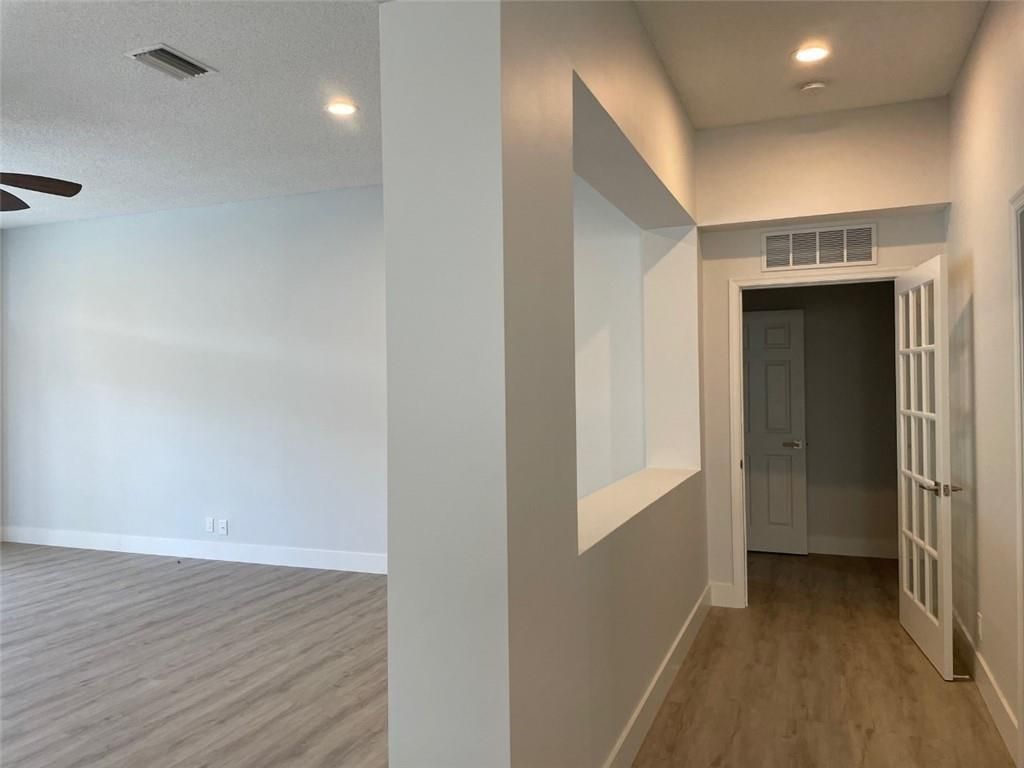 4293 Laurel Ridge Circle, Unit 4293, Weston, FL 33331 Photo