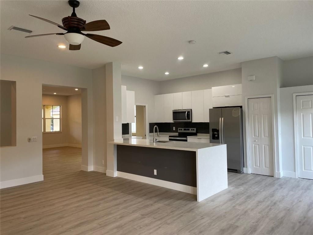4293 Laurel Ridge Circle, Unit 4293, Weston, FL 33331 Photo