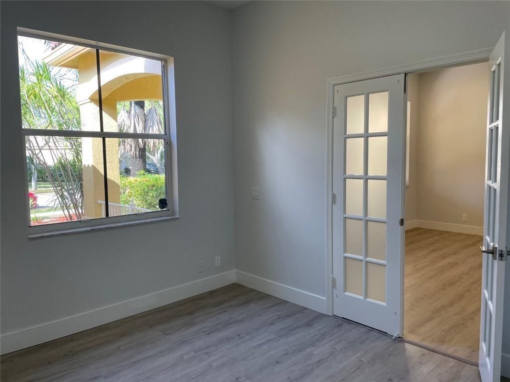 4293 Laurel Ridge Circle, Unit 4293, Weston, FL 33331 Photo