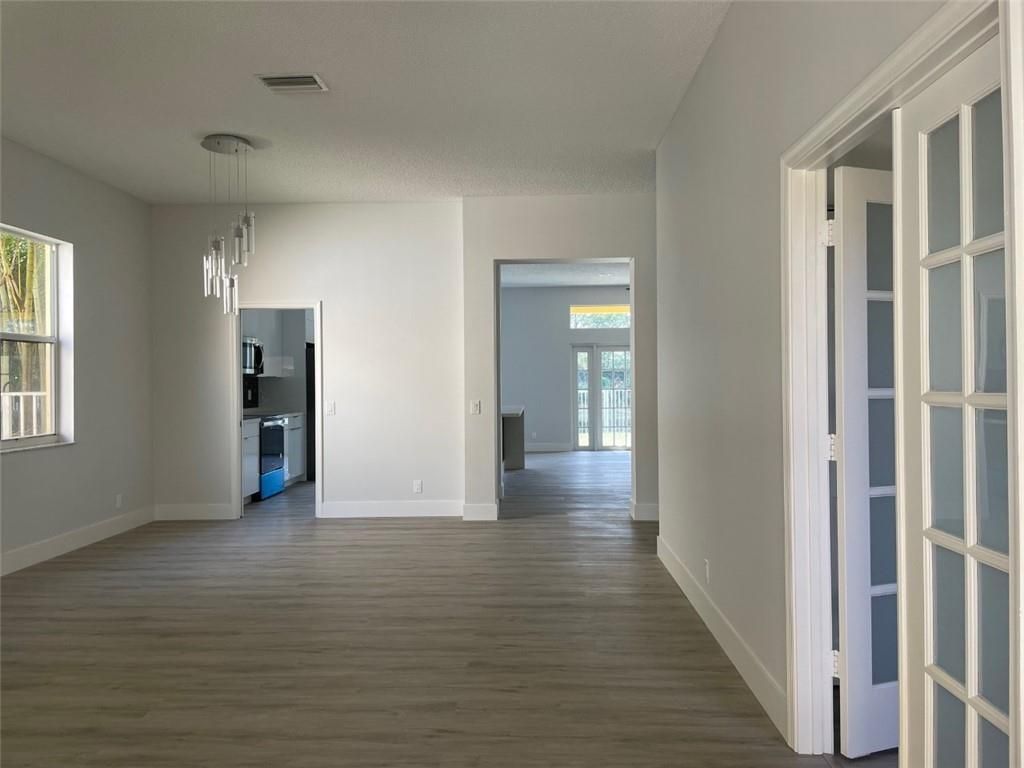 4293 Laurel Ridge Circle, Unit 4293, Weston, FL 33331 Photo