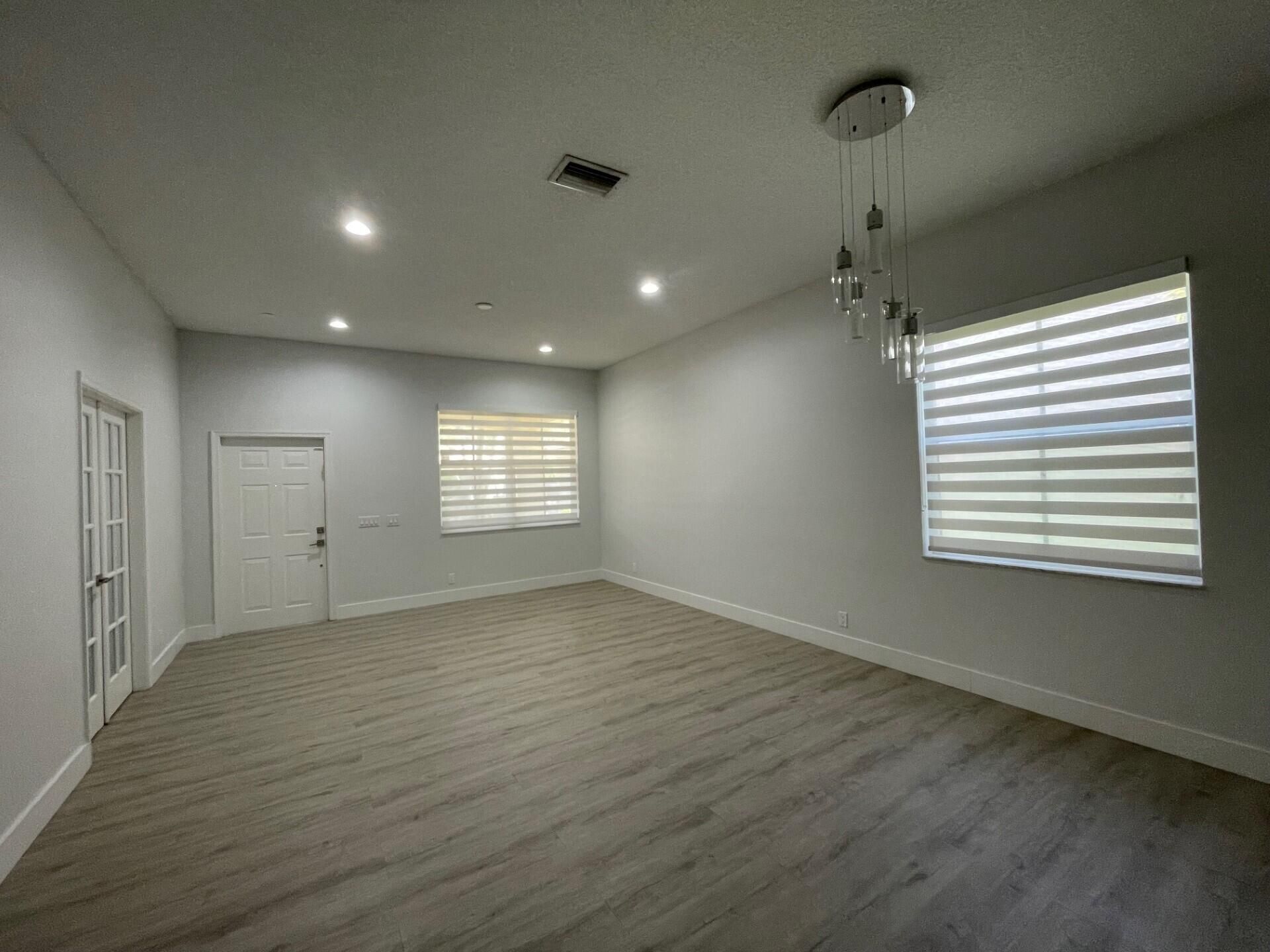 4293 Laurel Ridge Circle, Unit 4293, Weston, FL 33331 Photo