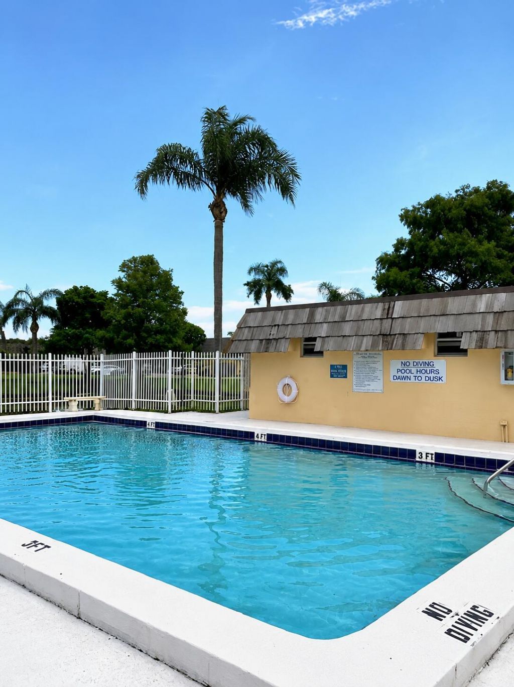 2370 Waterside Drive, Lake Worth, FL 33461 Photo