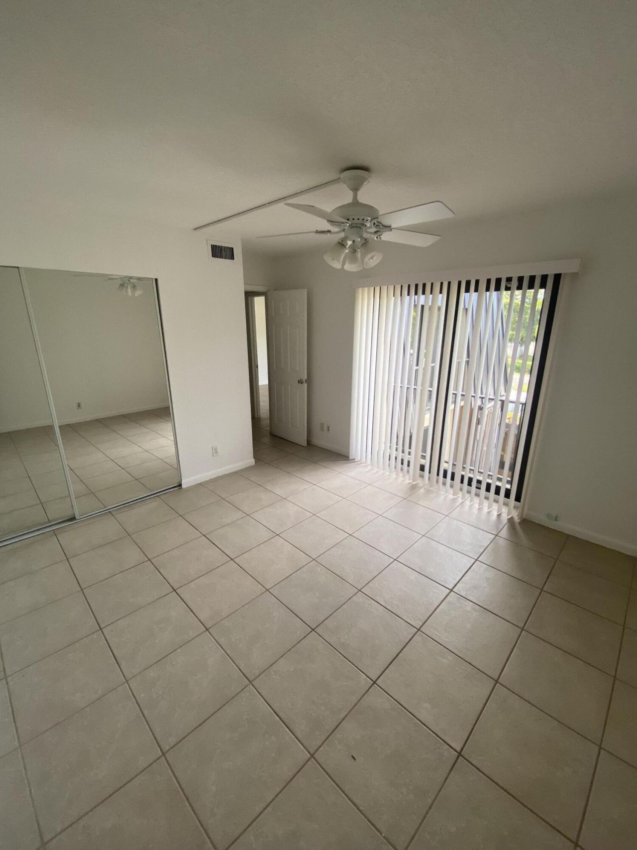 2370 Waterside Drive, Lake Worth, FL 33461 Photo