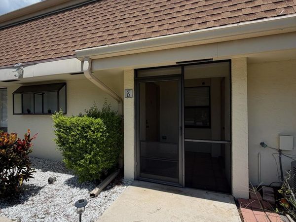 107 HALF MOON Circle, Unit D, Jupiter, FL 33458