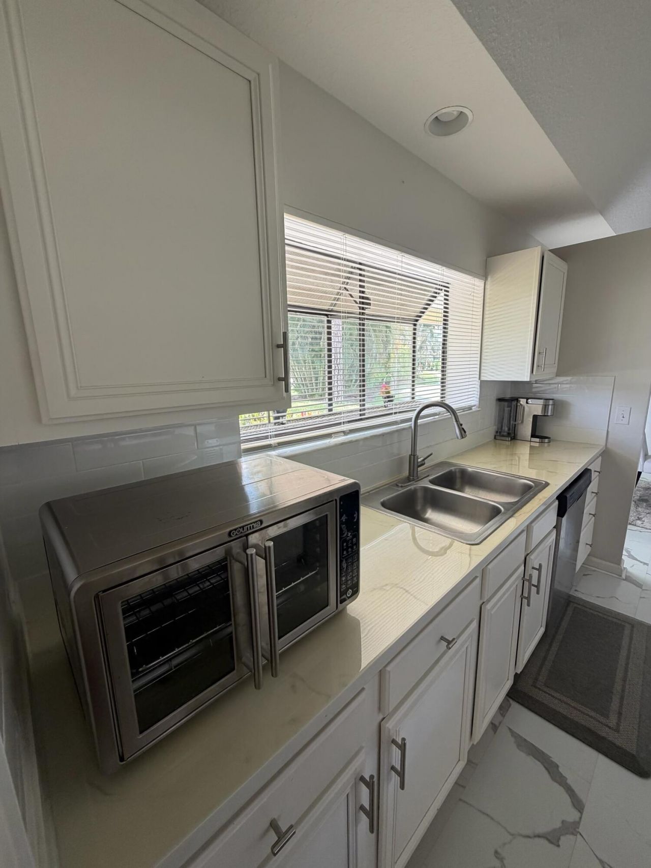 107 Half Moon Circle, Unit D, Jupiter, FL 33458 Photo