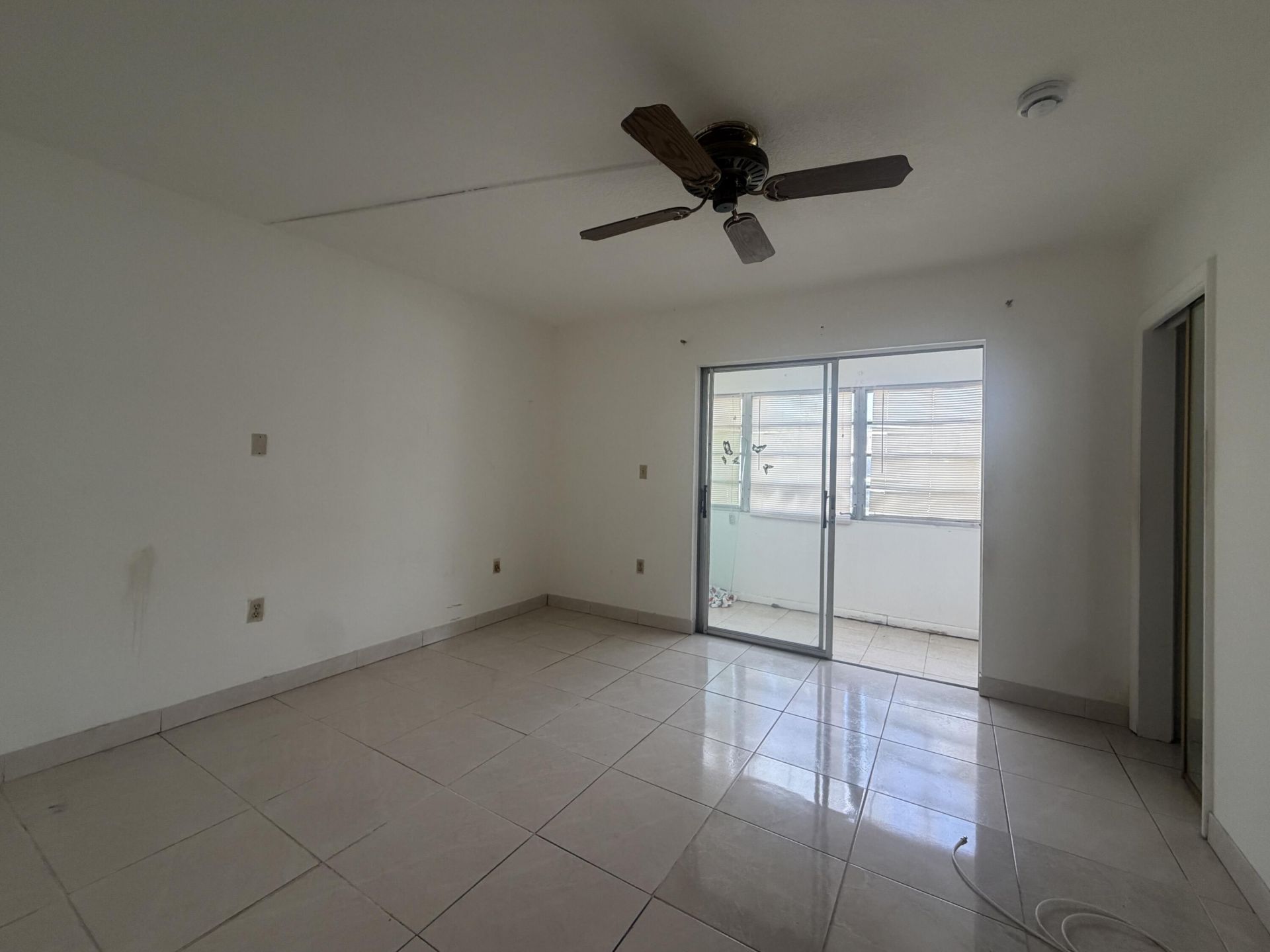 20210 NE 2nd Avenue, Unit V14, Miami Gardens, FL 33179 Photo