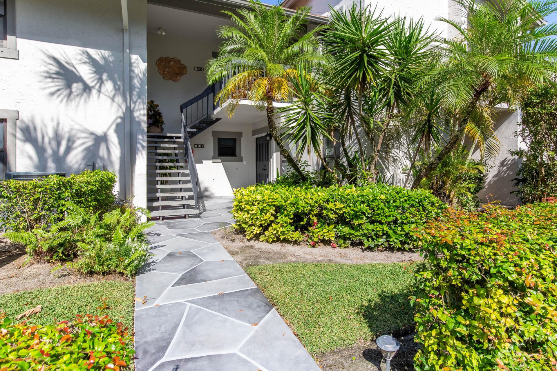11267 Pond View B102 Drive, Unit B102, Wellington, FL 33414 Photo
