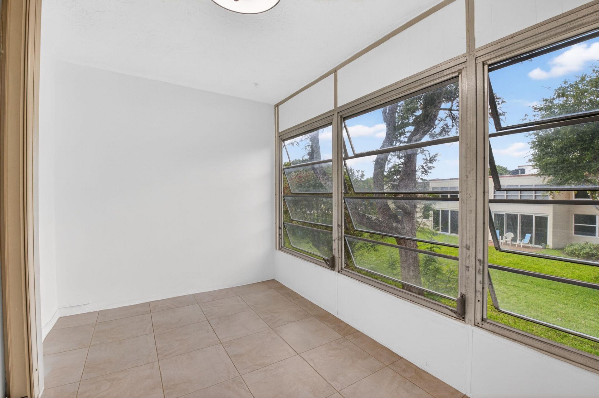 10 Willowbrook Lane, Unit 207, Delray Beach, FL 33446 Photo