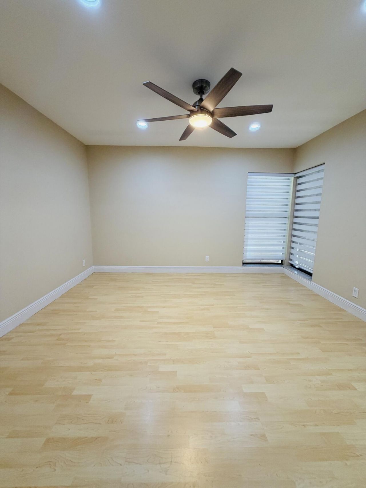 3939 NE 5th Avenue, Unit A206, Boca Raton, FL 33431 Photo