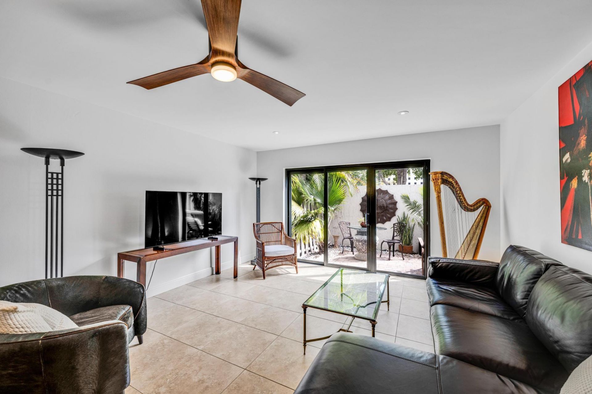 547 NE 7th Avenue, Unit 3a, Fort Lauderdale, FL 33301 Photo
