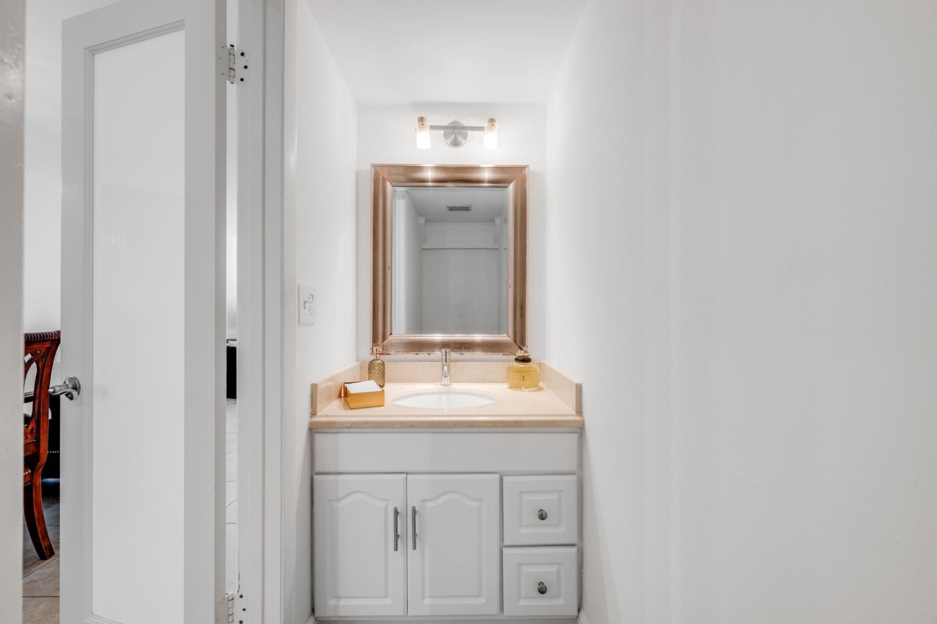 547 NE 7th Avenue, Unit 3a, Fort Lauderdale, FL 33301 Photo