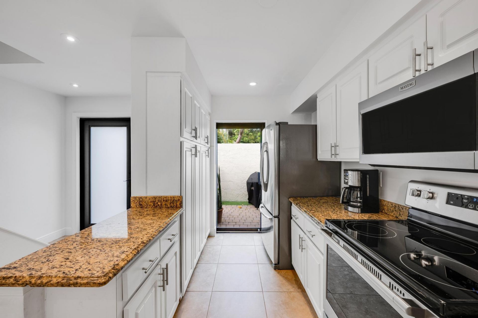 547 NE 7th Avenue, Unit 3a, Fort Lauderdale, FL 33301 Photo