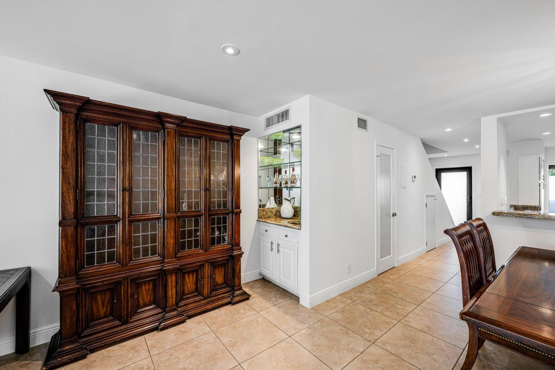 547 NE 7th Avenue, Unit 3a, Fort Lauderdale, FL 33301 Photo