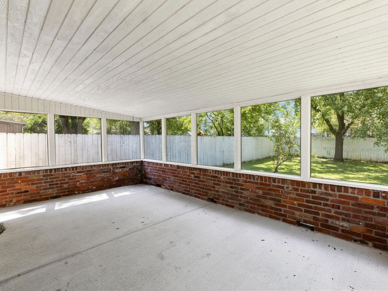 6553 Skywae Drive, Columbus, OH 43229 Photo 15
