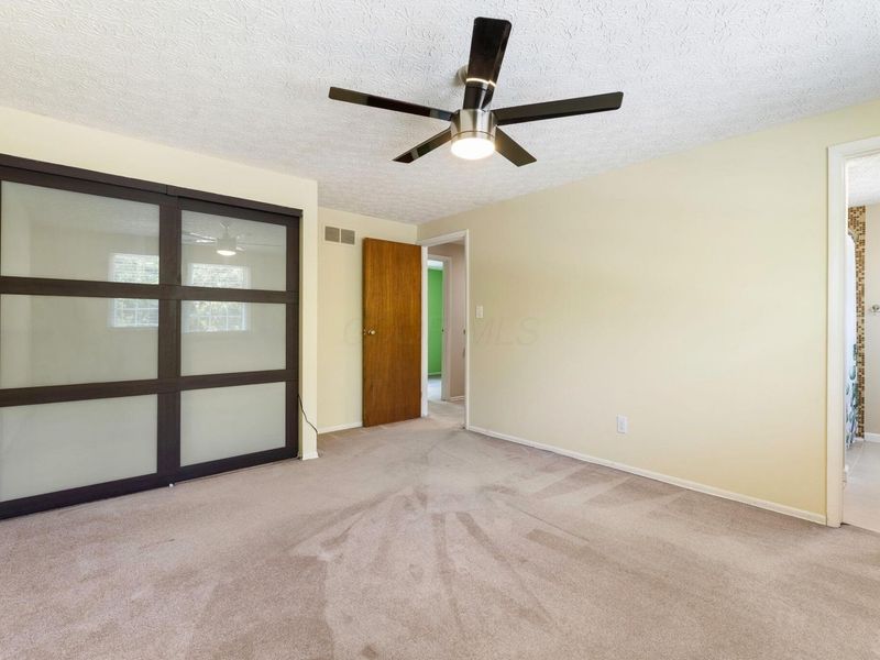 6553 Skywae Drive, Columbus, OH 43229 Photo 19