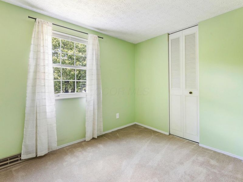 6553 Skywae Drive, Columbus, OH 43229 Photo 22