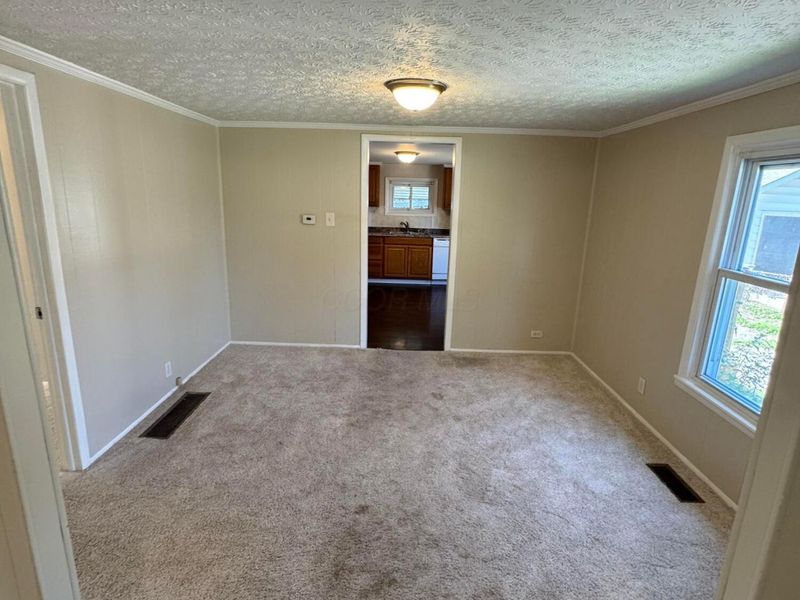 539 Erickson Avenue, Columbus, OH 43213 Photo 6