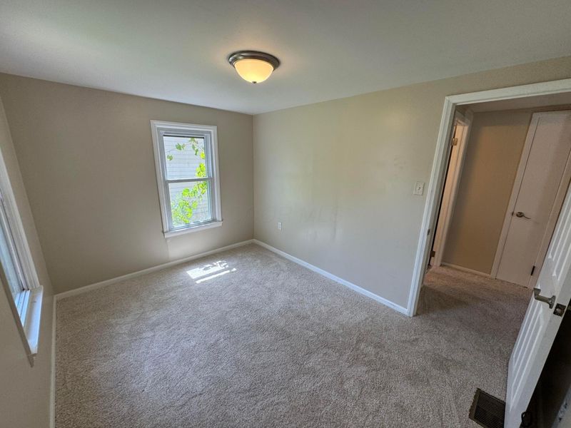 539 Erickson Avenue, Columbus, OH 43213 Photo 7