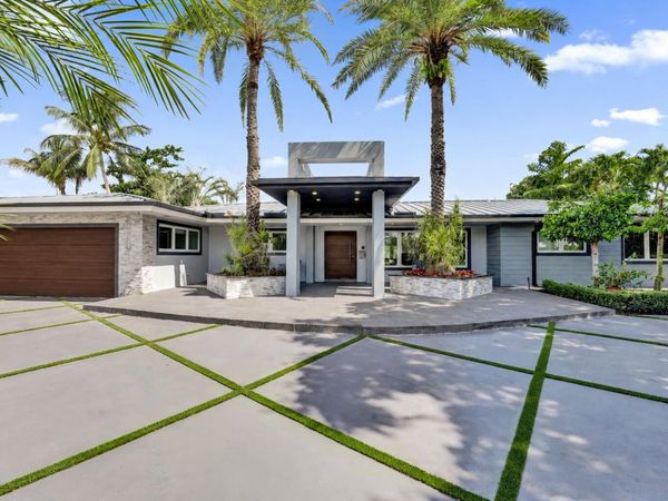 2601 NE 29TH Street, Fort Lauderdale, FL 33306