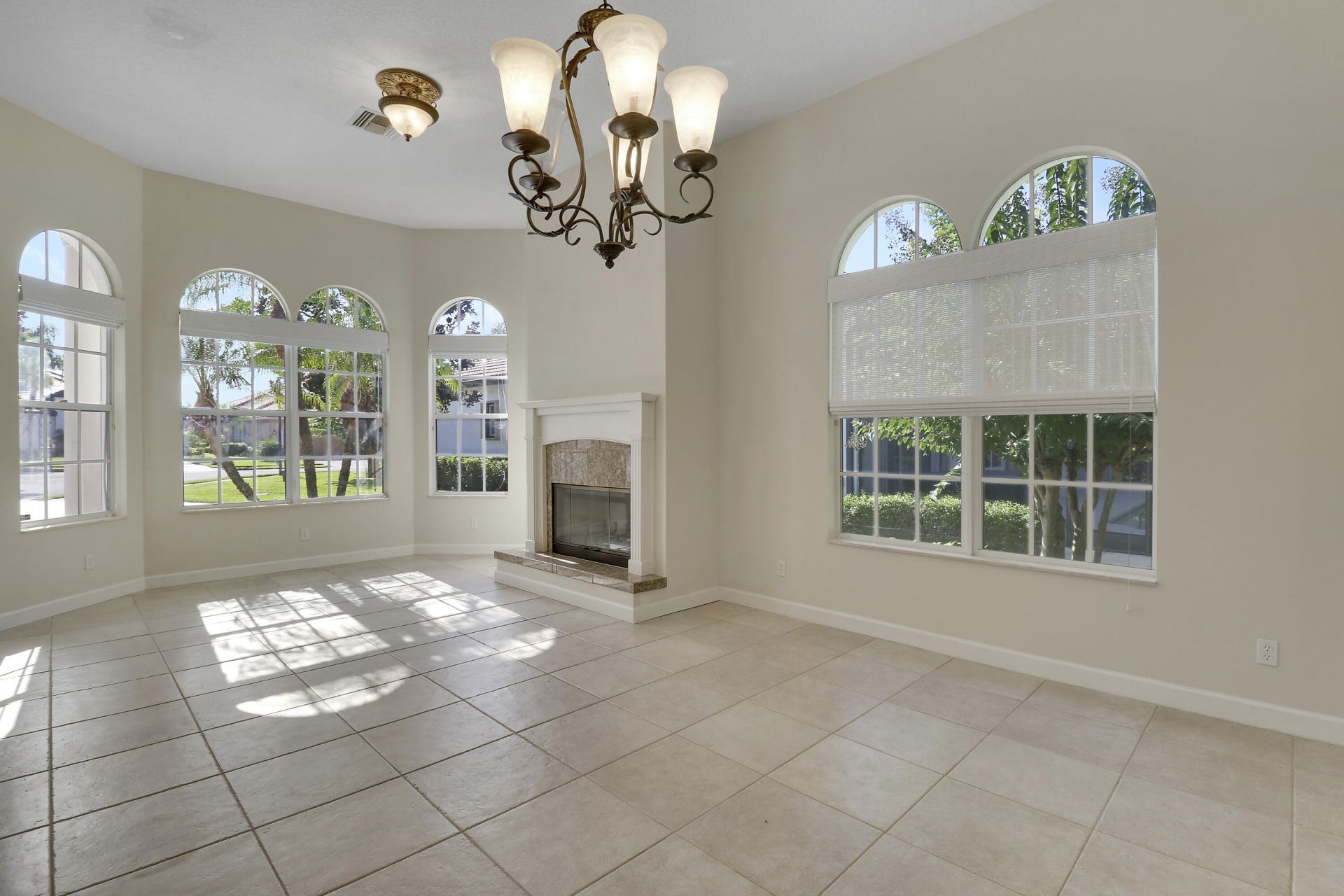 8605 Tompson Point Road, Port Saint Lucie, FL 34986 Photo