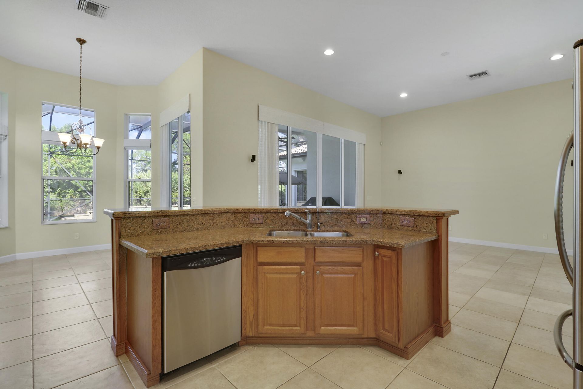 8605 Tompson Point Road, Port Saint Lucie, FL 34986 Photo