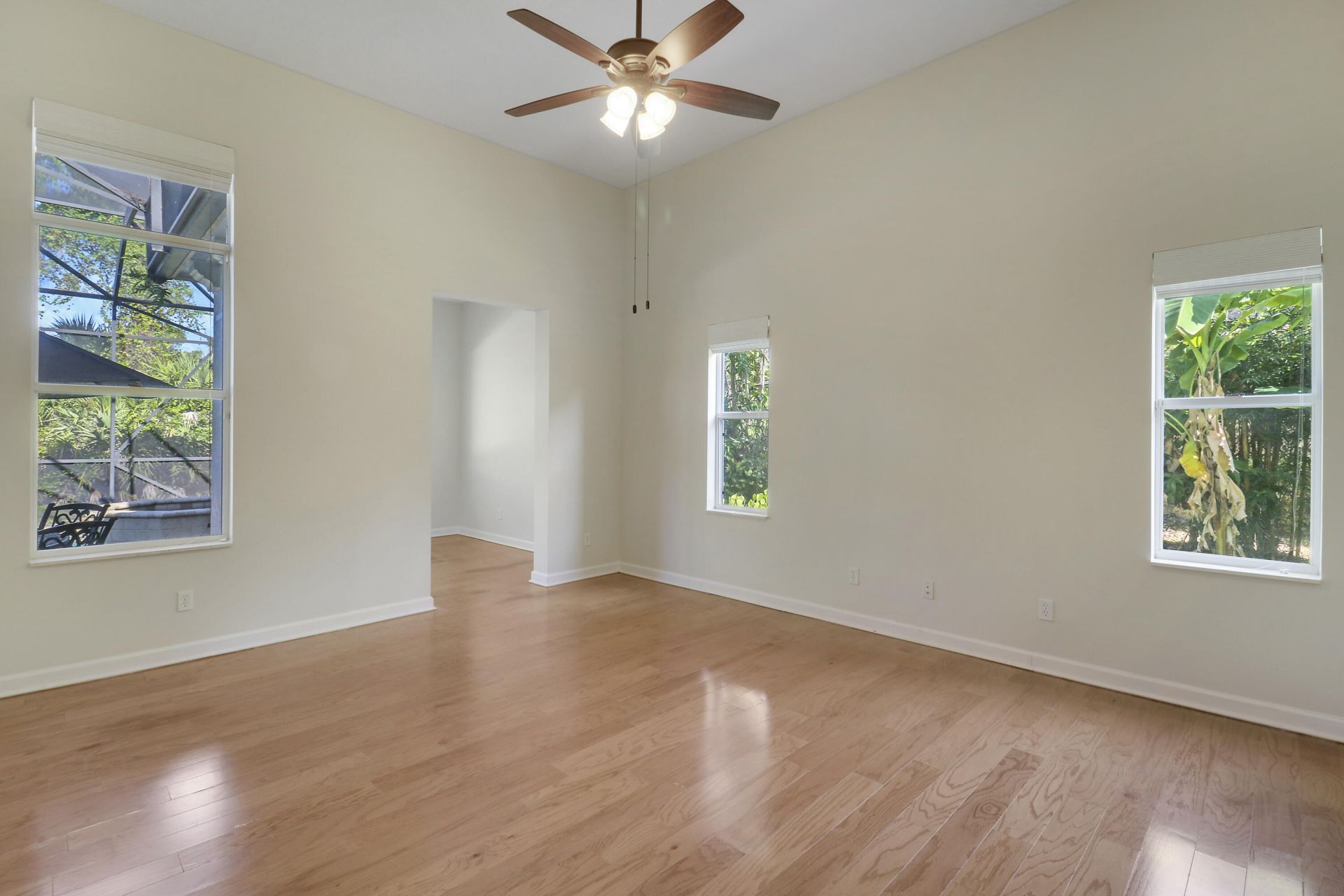8605 Tompson Point Road, Port Saint Lucie, FL 34986 Photo