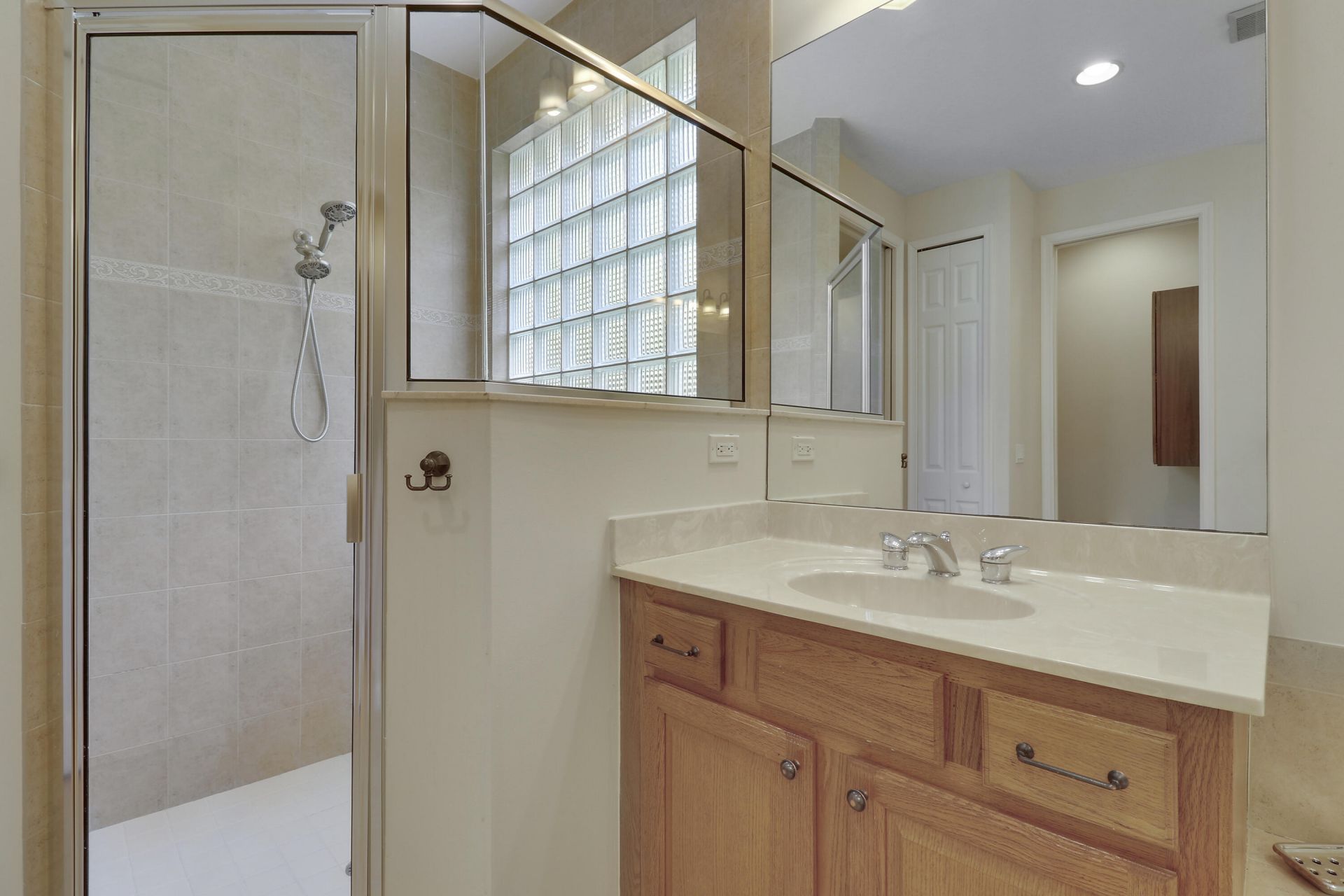 8605 Tompson Point Road, Port Saint Lucie, FL 34986 Photo