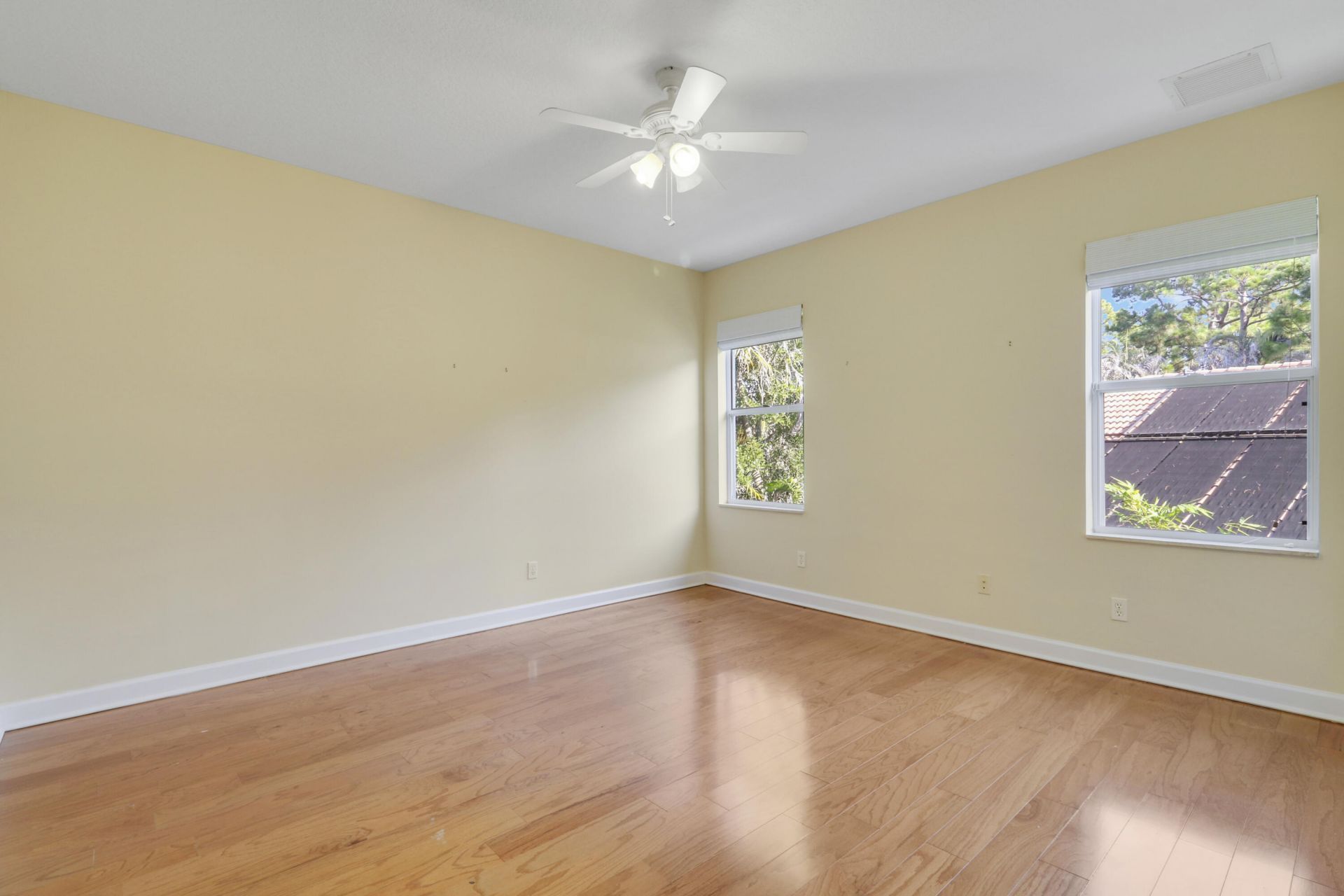 8605 Tompson Point Road, Port Saint Lucie, FL 34986 Photo