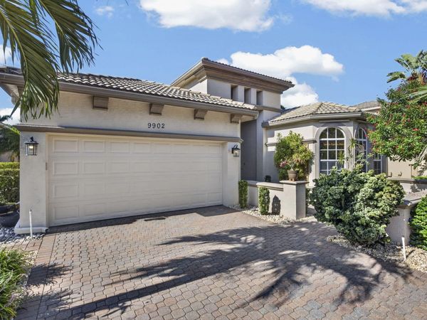 9902 Via Elegante, Wellington, FL 33411
