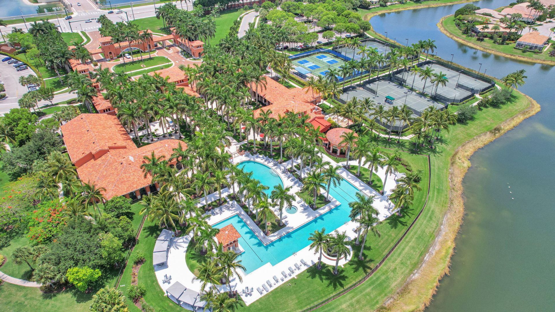 9902 Via Elegante, Wellington, FL 33411 Photo