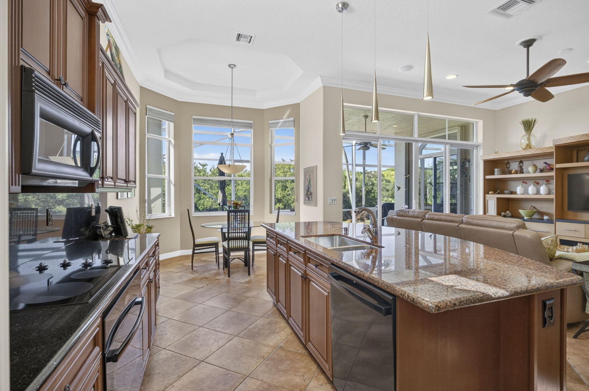 9902 Via Elegante, Wellington, FL 33411 Photo