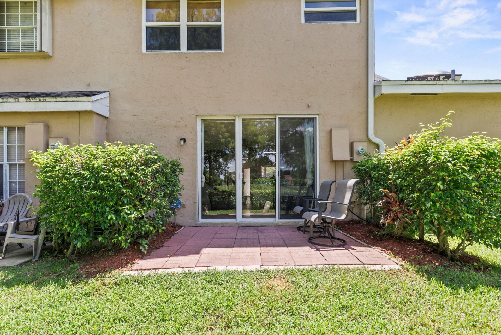 7127 Woodmont Way, Unit 7127, Tamarac, FL 33321 Photo