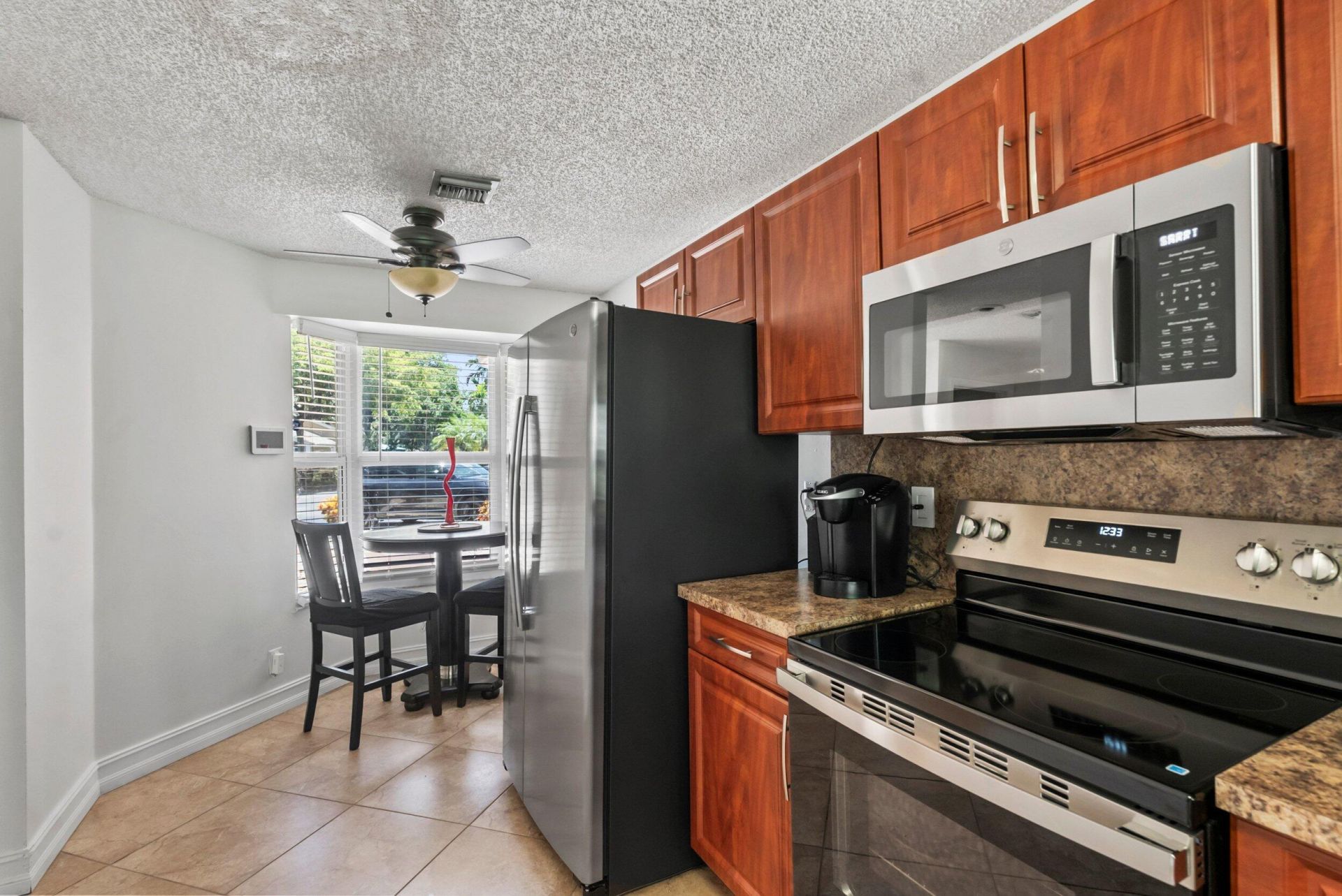 7127 Woodmont Way, Unit 7127, Tamarac, FL 33321 Photo