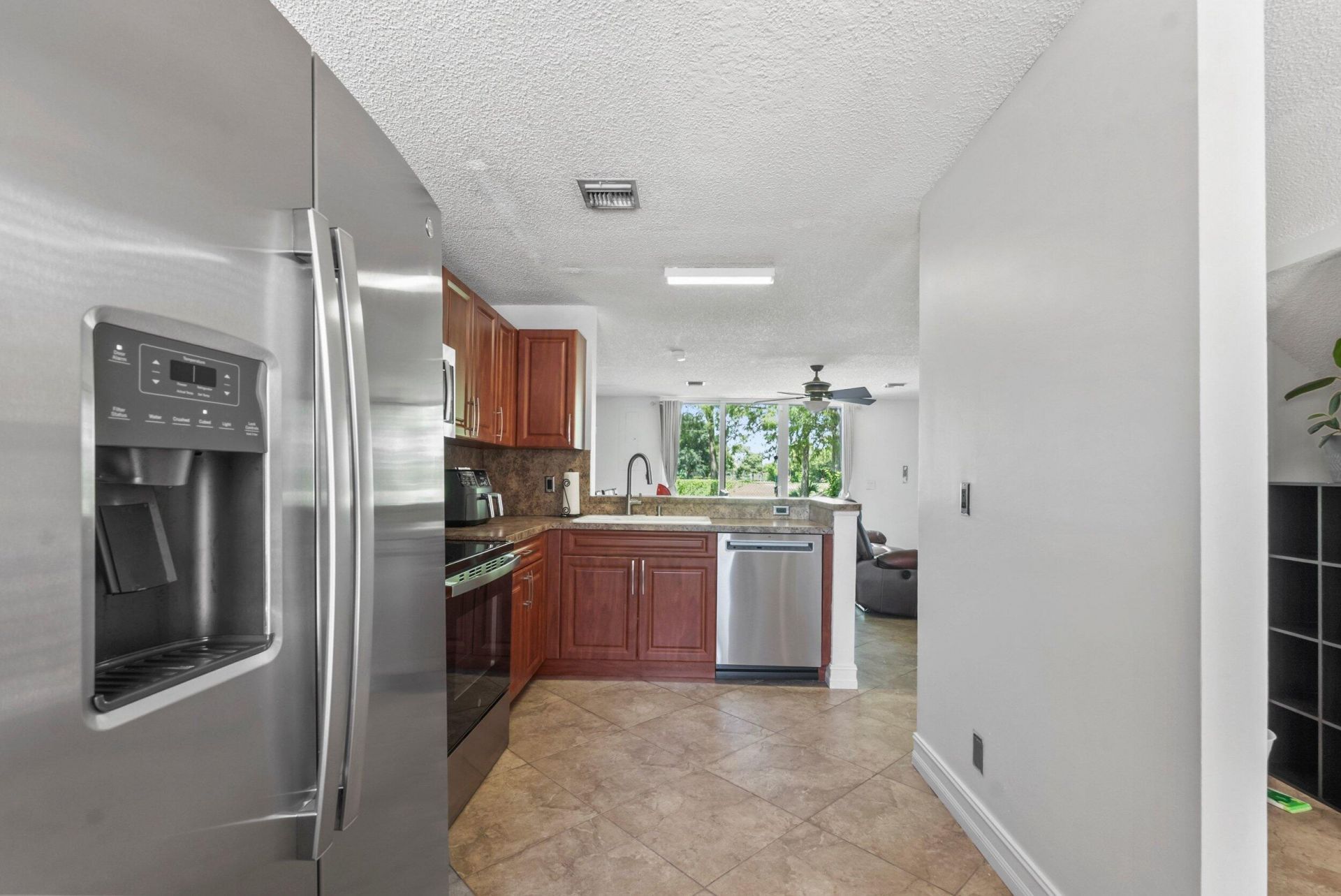 7127 Woodmont Way, Unit 7127, Tamarac, FL 33321 Photo