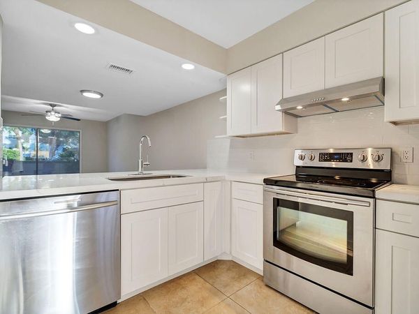 6207 Riverwalk Lane, Unit 5, Jupiter, FL 33458