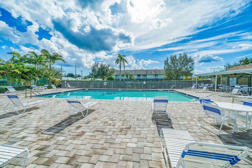 6207 Riverwalk Lane, Unit 5, Jupiter, FL 33458 Photo