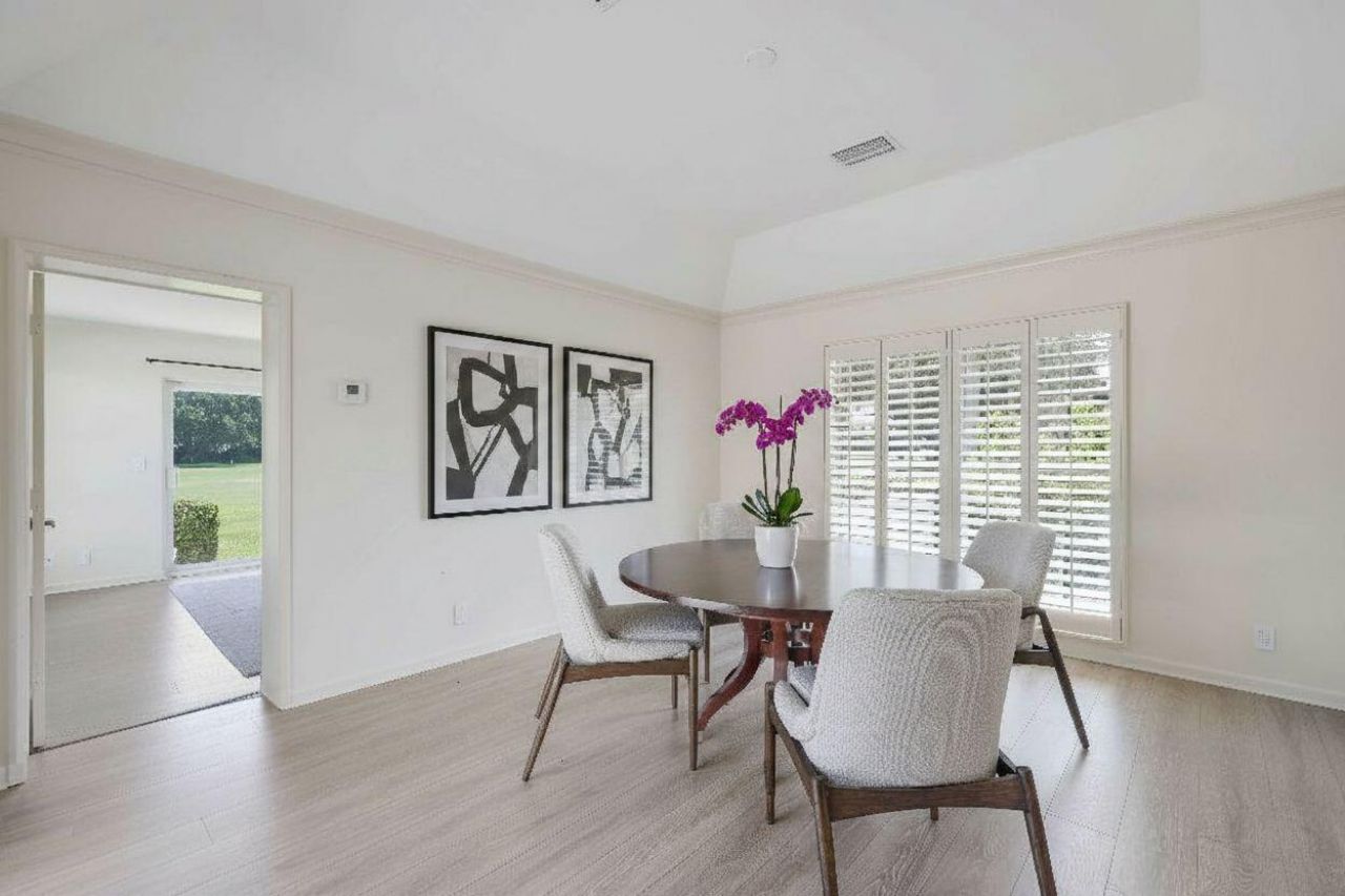 4 Country Club Circle, Village of Golf, FL 33436 Photo