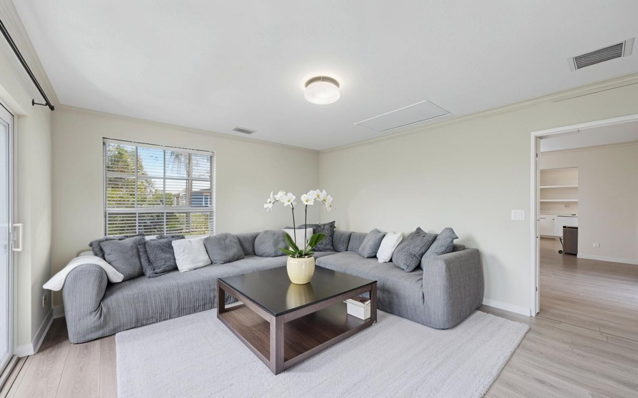 4 Country Club Circle, Village of Golf, FL 33436 Photo