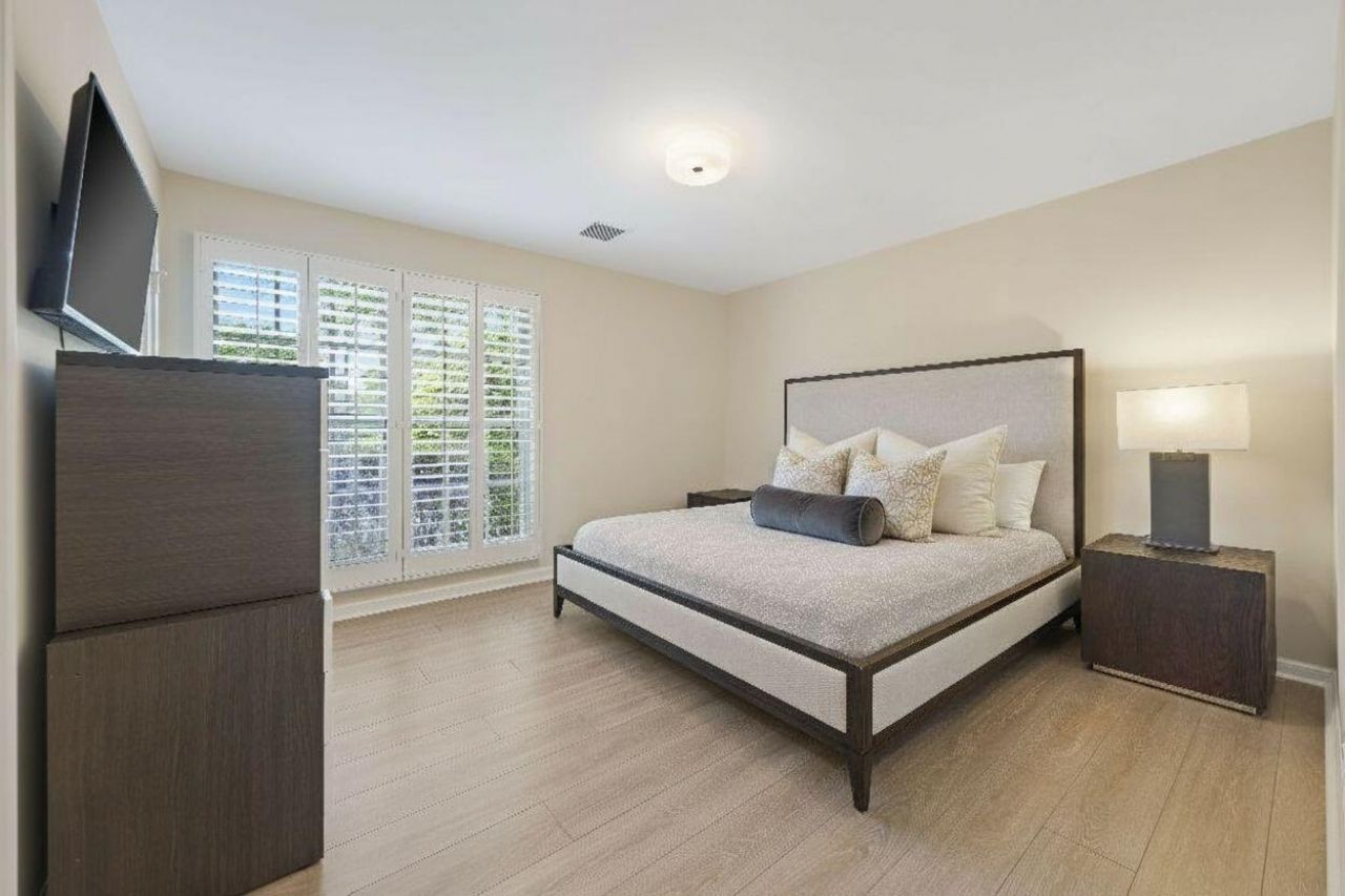 4 Country Club Circle, Village of Golf, FL 33436 Photo