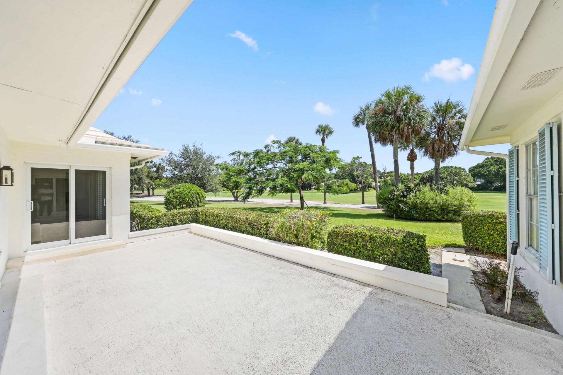 4 Country Club Circle, Village of Golf, FL 33436 Photo