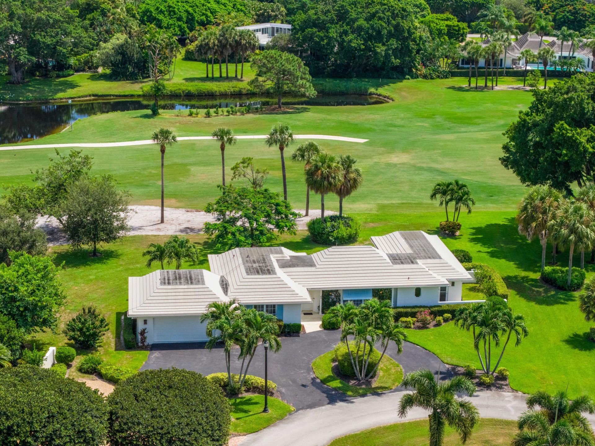 4 Country Club Circle, Village of Golf, FL 33436 Photo
