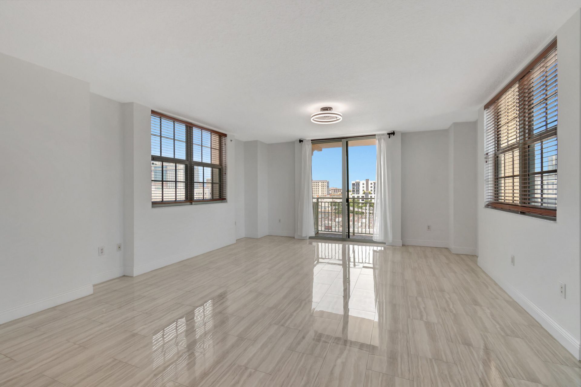 610 Clematis Street, Unit 524, West Palm Beach, FL 33401 Photo